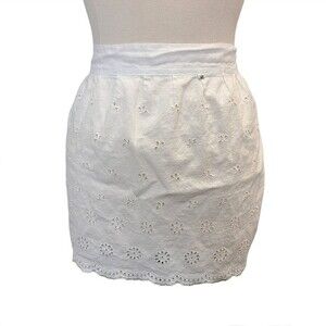Vintage Gosié White Embroidered Eyelet Half Waist Apron Medium